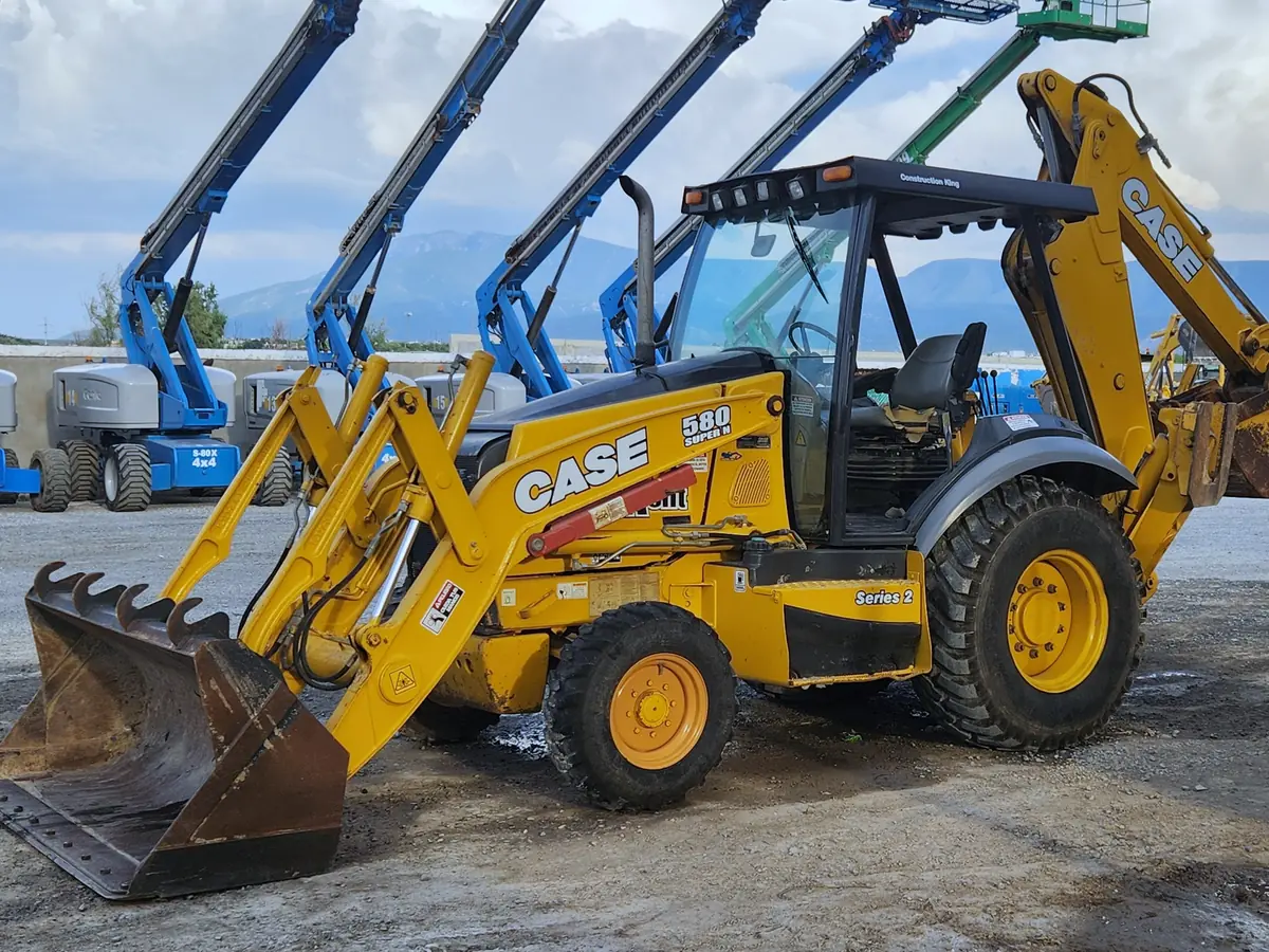 Retroexcavadora CASE 580 Super N en renta en Monclova — Linaje Rent